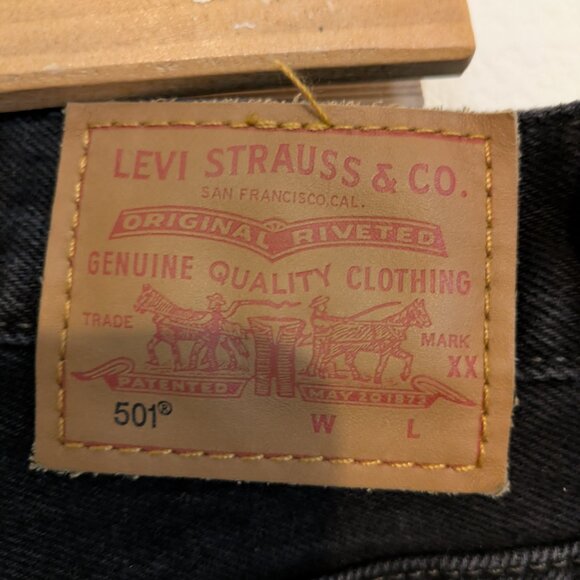 Levi's Premium 501 Cutoff Shorts XX Black Wash w/Button Fly & Blank Tab sz 26 - Picture 4 of 13